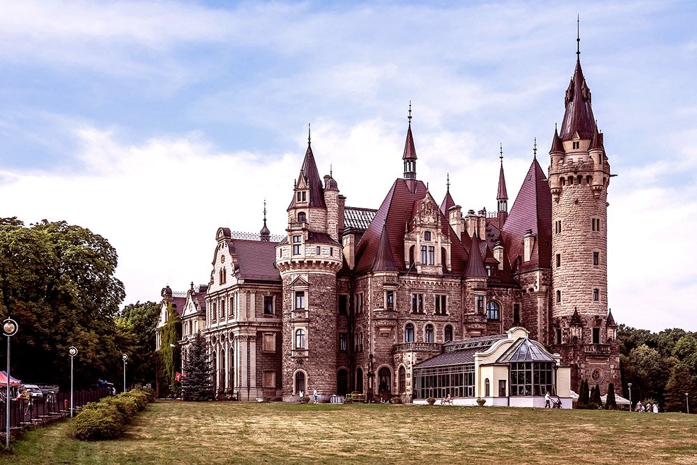 Moszna Castle castillo polonia Poland lugares más románticos de Polonia