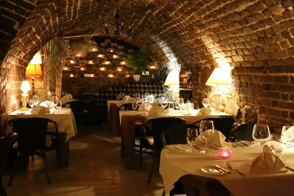 8 mejores restaurantes de Varsovia 3 U Fukiera Varsovia